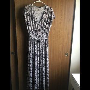 Agnes and Dora maxi dress